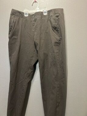 Lane Bryant The Allie Size 20 Green Stretch Pants Bleach Spot Flaw